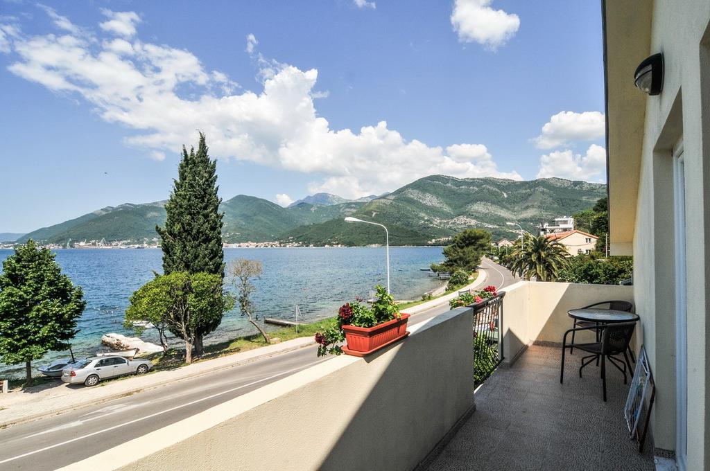 Apartmani P&M Tivat Bagian luar foto